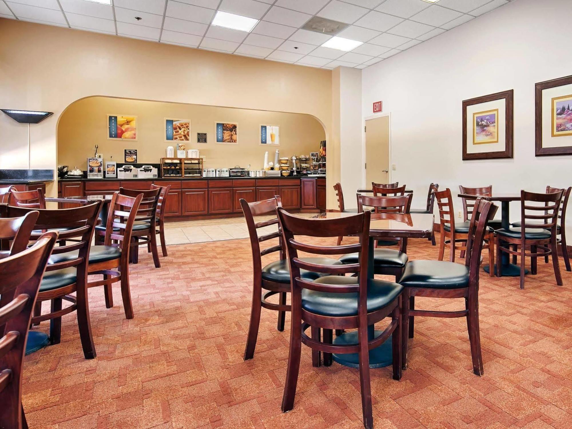 Best Western Of Long Beach Dış mekan fotoğraf