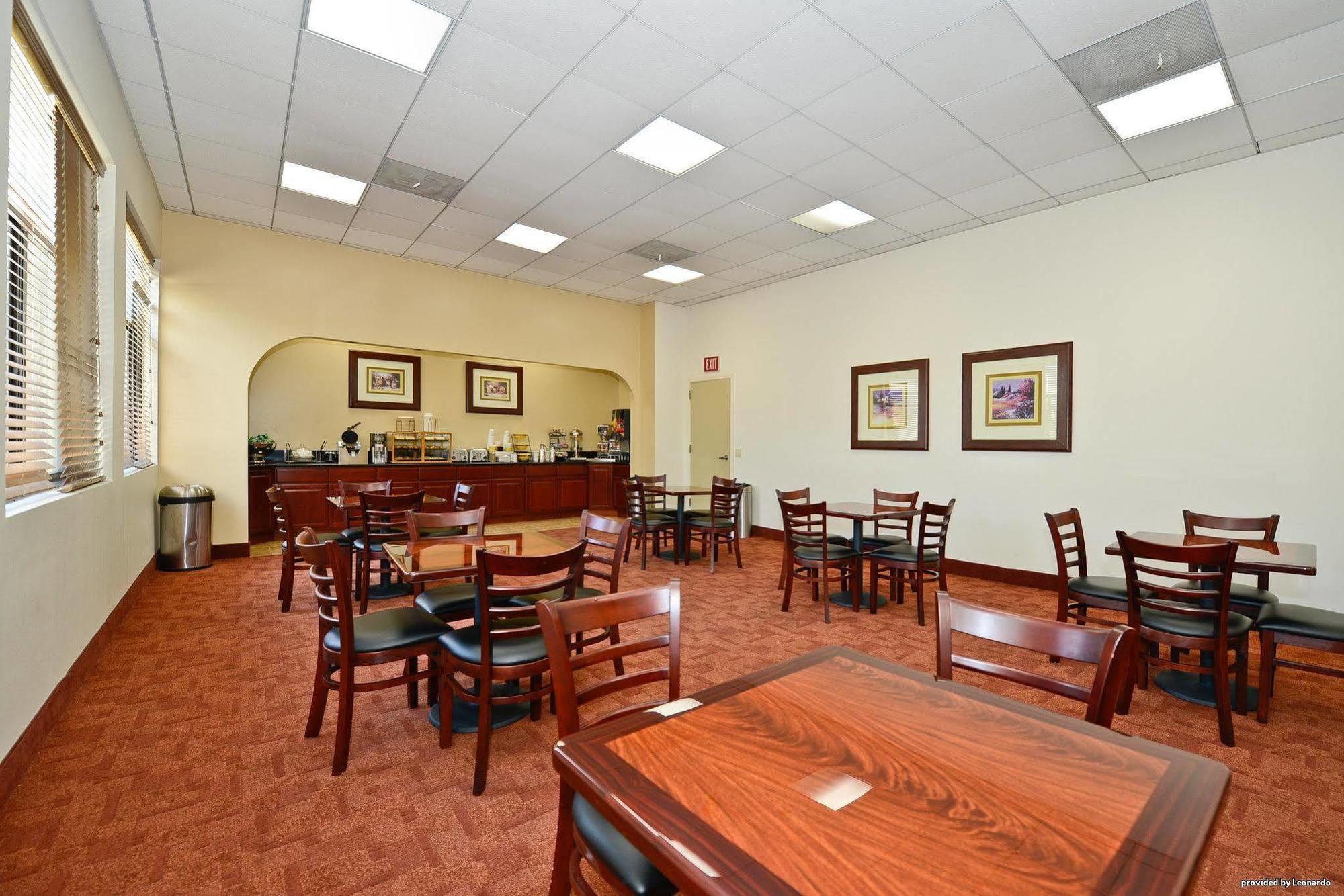 Best Western Of Long Beach Dış mekan fotoğraf